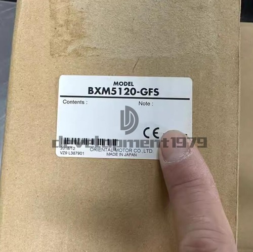 1PC NEW IN BOX VEXTA Stepper Motor BXM5120-GFS - Picture 1 of 7