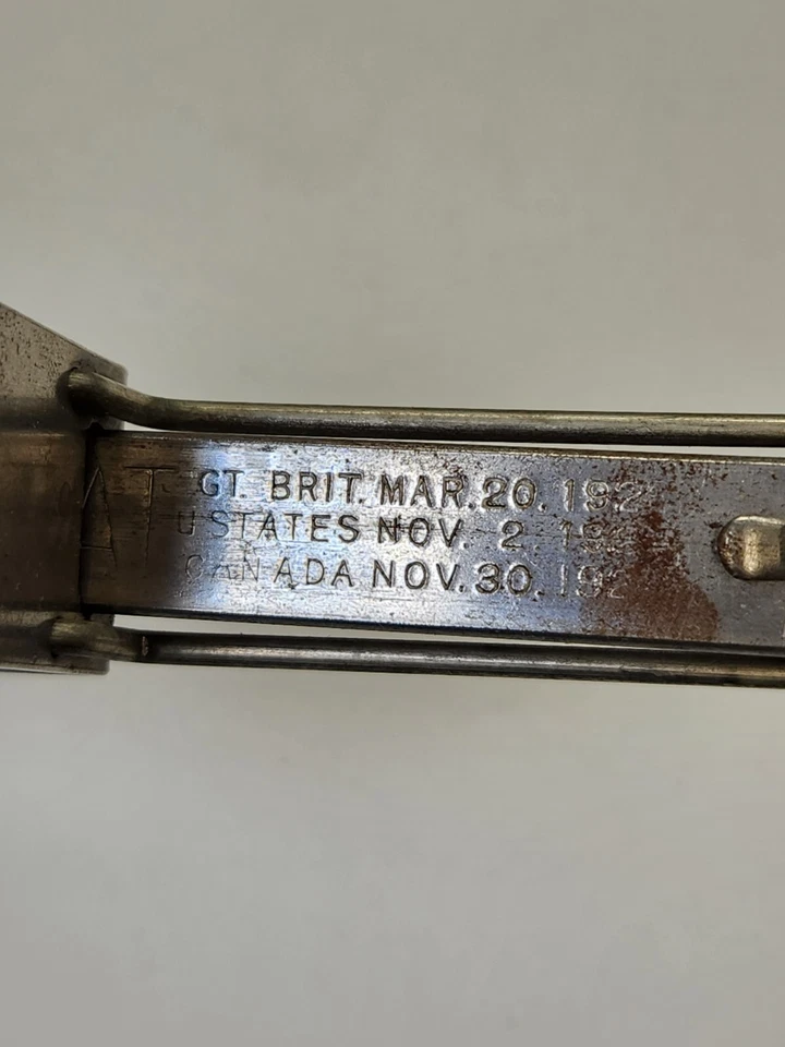 Vintage Bluenose Rug Hooker Tool For Hooked Yarn Rugs 7152 - Image 2 of 4