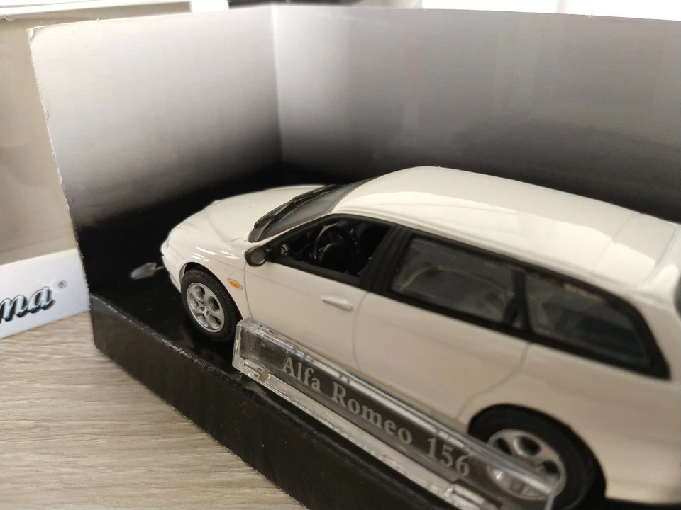 Alfa Romeo 156 Sportwagon Cararama 1/43 - Imagen 4 de 4