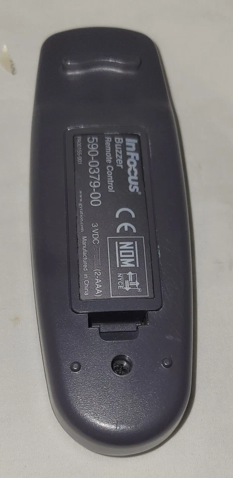 InFocus BUZZER 590-0379-00 Projector Remote Control, Gray  OEM for LP130 Used - Image 2 of 4