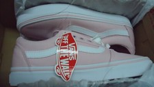 Brand New Vans Ward - Pink / White - Size 6.5 GS