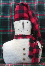 Primitive Snowman--a nice big shelf sitter, cupboard tuck or large ornie