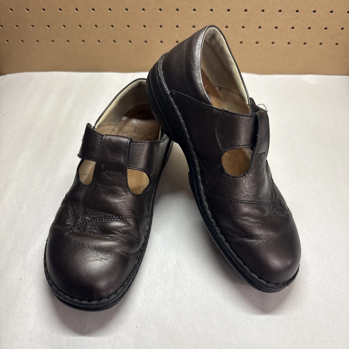 Finn Comfort Mary Jane Leather Upper Comfort Shoes for Women for