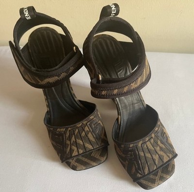 Authentic Fendi Freedom Heels FF Logo Slingback Shoes Size 37 US 7