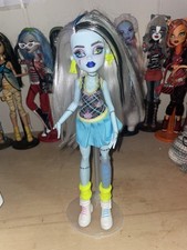 monster high Frankie buried secrets