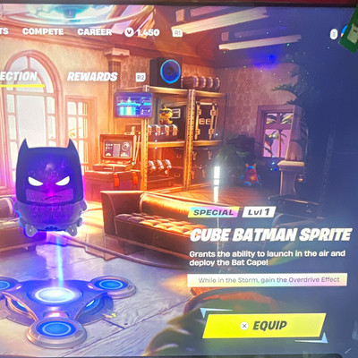 Fortnite Cube Batman Sprite Game Item/Asset (MUST RETURN BACK )