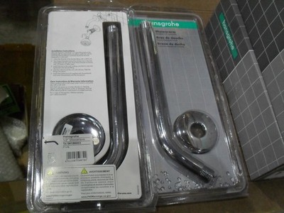 Hansgrohe 04186003 1/2'' x 9'' long Shower arm with flange Chrome S1