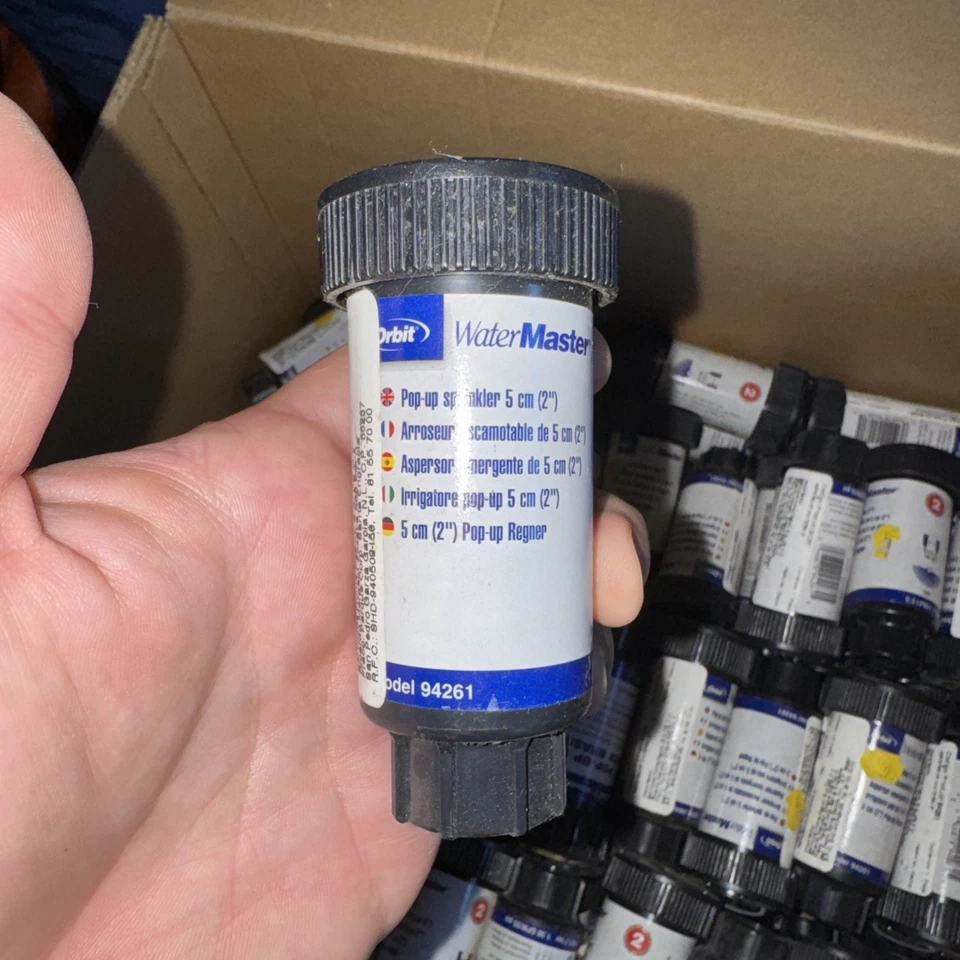 Boquilla de plástico para rociadores Orbit Watermaster 2" con resorte 180 (lote de 90) Foto 2 de 4