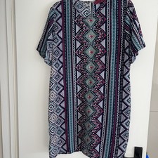 Ladies Eye Catching Boohoo Summer Dress Size 14