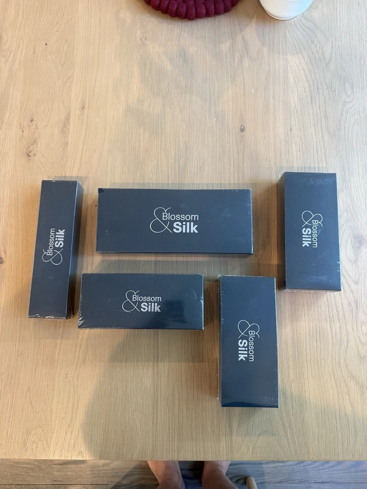 Juego de 5 vibradores para mujer - Estimuladores de punto G y clítoris - Juguetes sexuales de silicona Foto 2 de 4