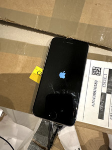 Apple MKQN2B/A iPhone 6s - 64GB - Space Grau (Entsperrt)