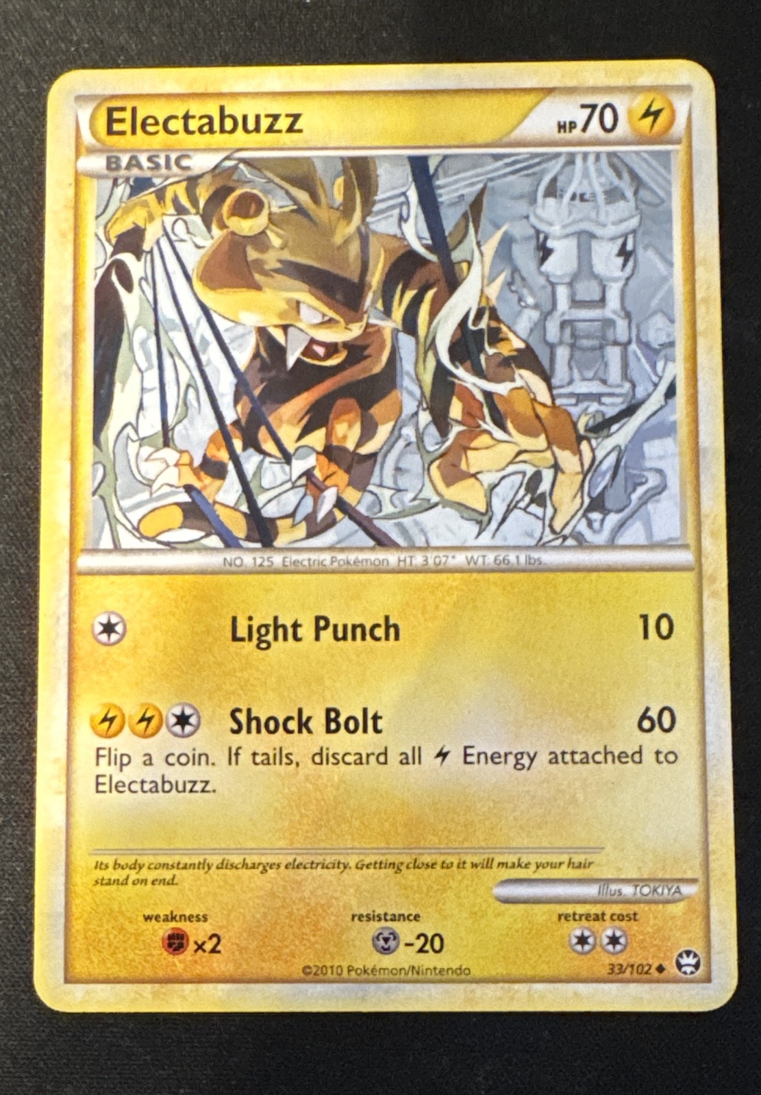 Electabuzz 33/102 Triumphant Regular