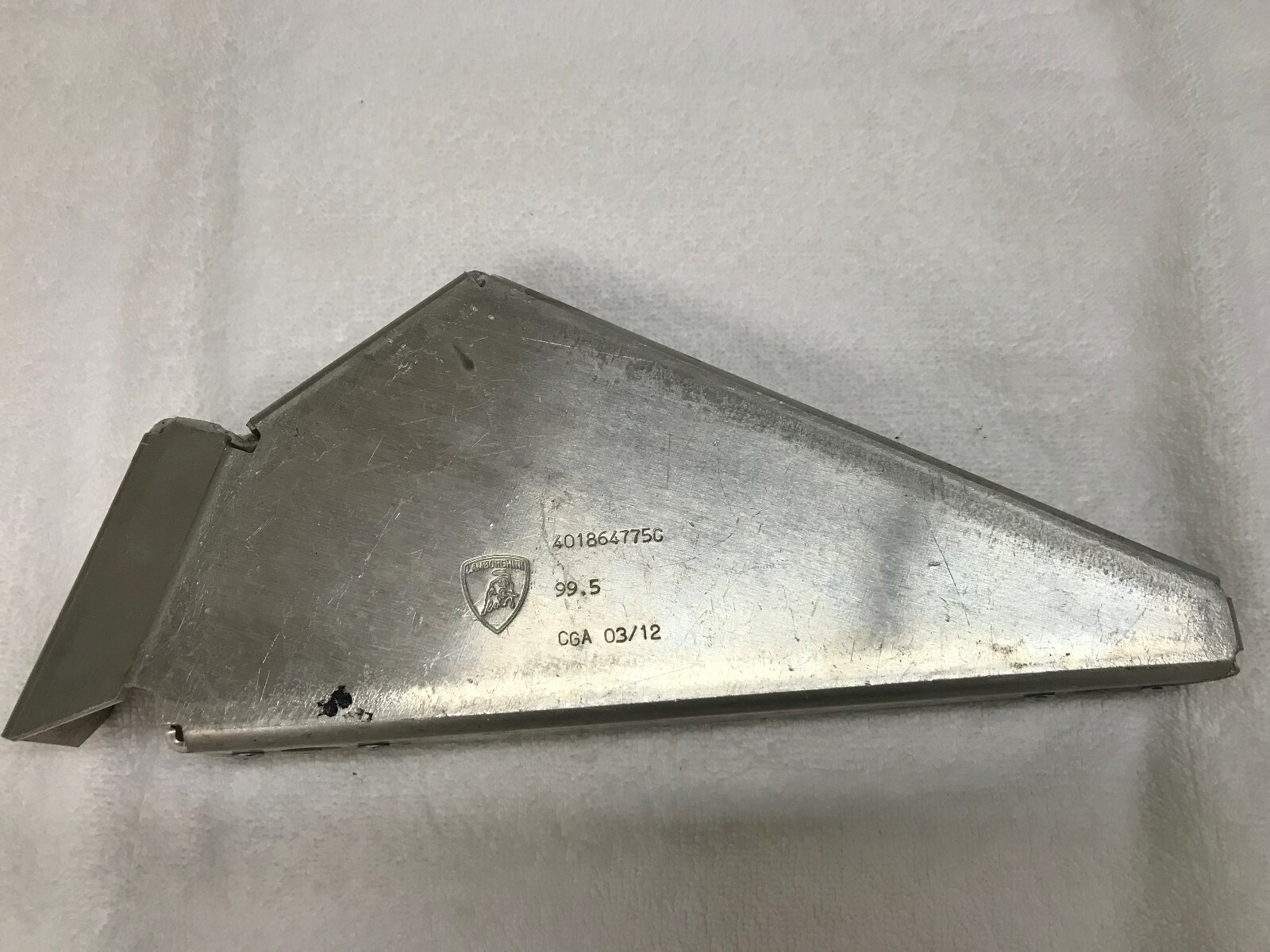 LAMBORGHINI GALLARDO COUPE SPYDER LP550 560 570 DASHBOARD BRACKET OEM 401864775C