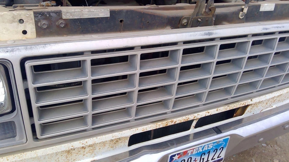 Ford Van E250 1979-1991 parrilla delantera OEM cromada Foto 4 de 4