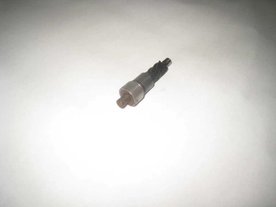 1971 KAWASAKI F7 175 TACHOMETER GEAR - Image 3 of 4