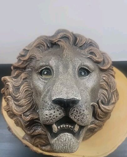 Windstone Editions Stone Lion Wall Sconce 2001 by M. Peña Handpainted