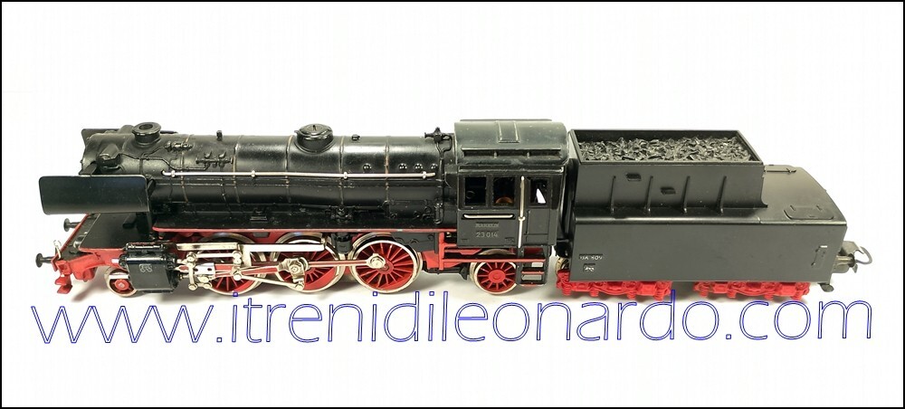 Foto 4 di 19