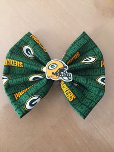 Beautiful Green Bay Packers Football Green Fabric Girls Hair Bow Handmade Ebay
