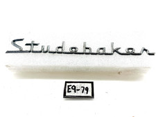Oem 1956 - 1963 Studebaker Dry Desert Emblem Script Trunk Lid 1314300 E9-79 Oem 1956 - 1963 Studebaker Dry Desert Emblem Script Trunk Lid 1314300 E9-79