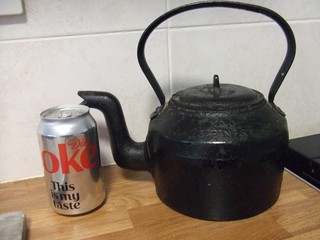 Antique Swain Victorian Cast Iron Kettle. 3 Pints.