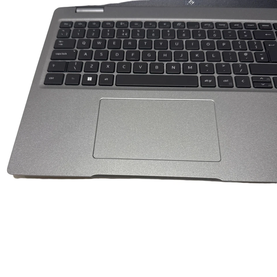 Dell Latitude 5530 · i5-1245U · 16GB · 256GB, photo 4 of 5