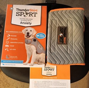 ThunderShirt Sport for Dogs With Anxiety. Sz. Med. New in Box.