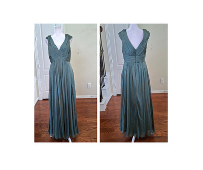 Carmen Marc Valvo Dress 100% Silk Women 8 Sage Green Draped Grecian Ethereal 