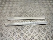 Mercedes-Benz A W176 2013 Satz Einstiegsleiste Zierleiste vorne A2466800135