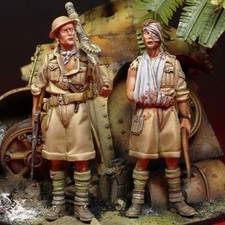 1/35 Military Wounded Soldiers RESIN FIGURE MODEL KIT Unassembled Unpainted NEW