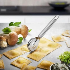 Stainless Steel Ravioli Cutter Wheel for Pasta Pastry Dough Sealing Tool