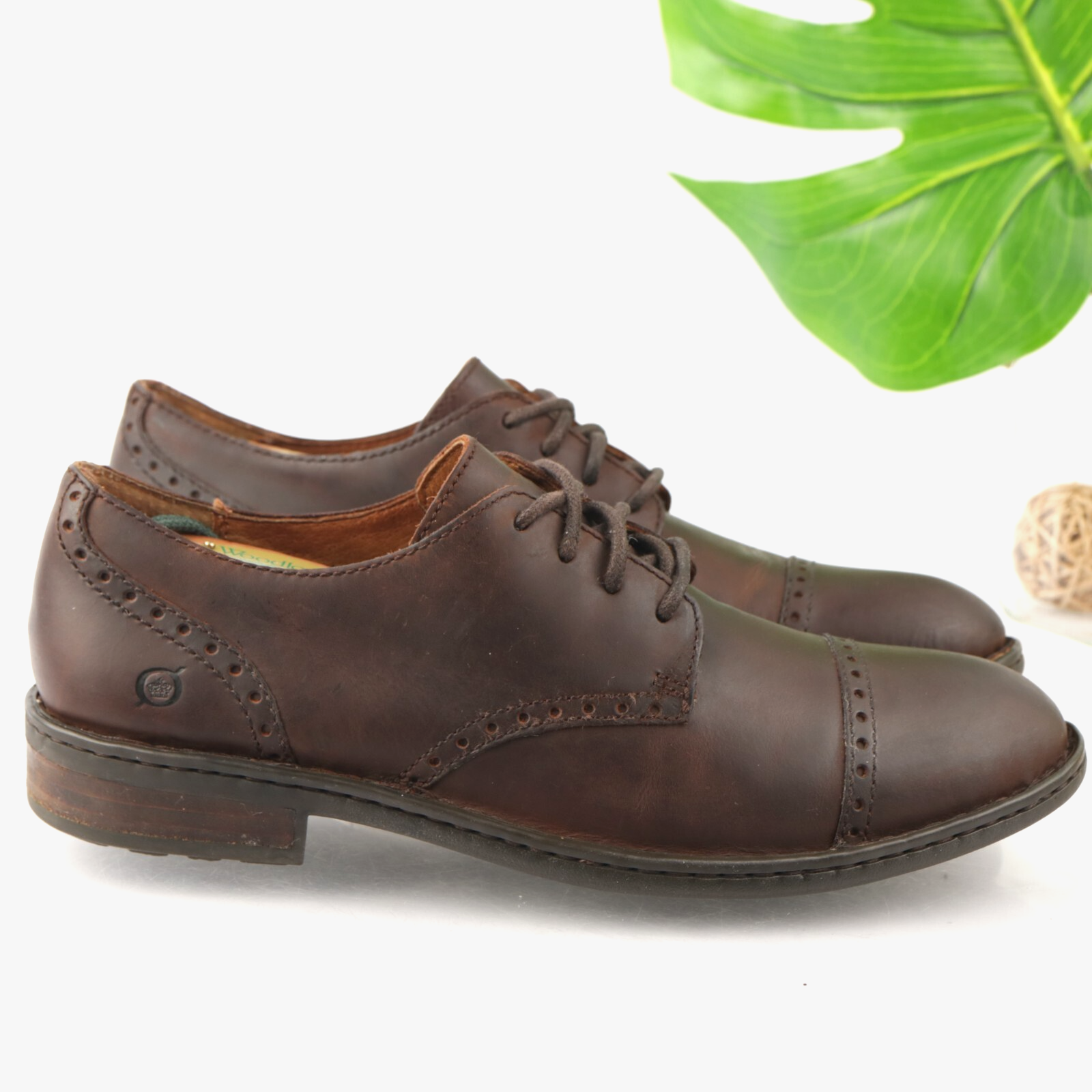 SAOLA Scarpa elegante Born da uomo Dalton Oxford taglia 10 in pelle marrone punta a cappuccio brogue lug
