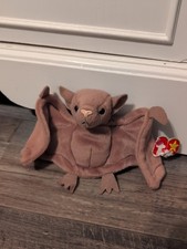 TY Beanie Baby Retired Batty The Bat 1996 With Damaged Hang Tag