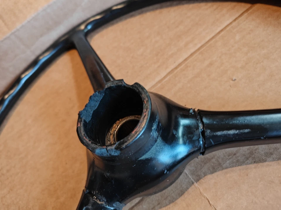 Original Smeller Jeep CJ Lenkrad, uralt, zum Aufarbeiten - Bild 3 von 4