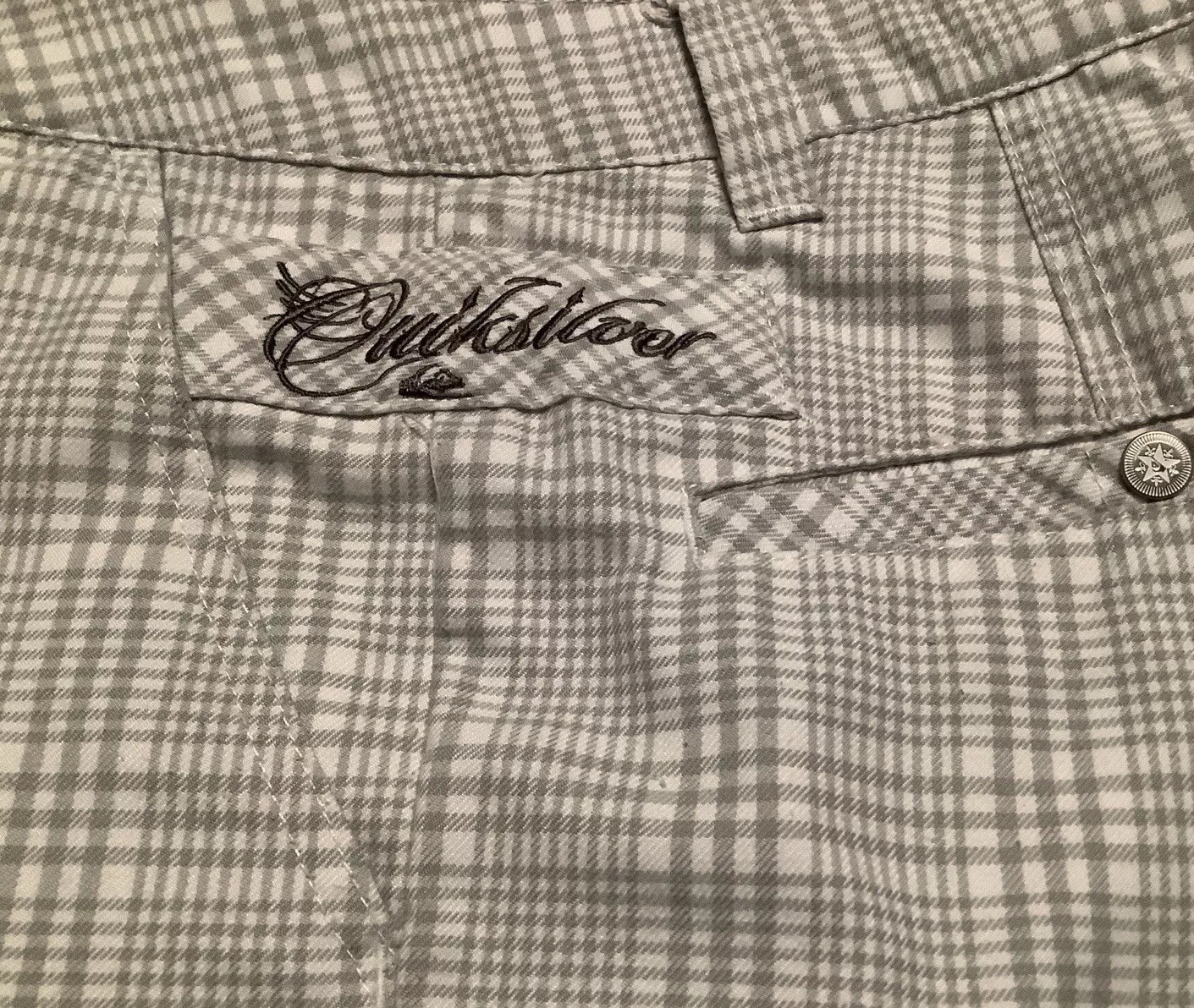 Quick Silver Men GrayWhite Plaid StripedChino Sho… - image 16