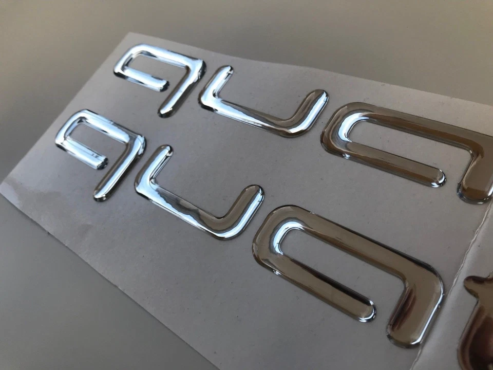 QUATTRO Audi Aufkleber 2 Stk.Seitenaufkleber  CHROMEFFEKT 3D UV protected - Bild 4 von 4