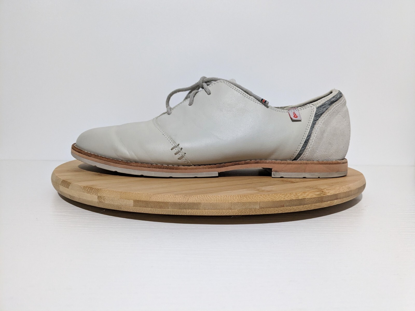 Ahnu Mens Size 11 Leather Derby Casual Dress Shoe | eBay