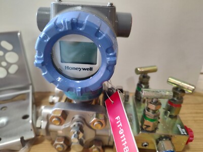 Honeywell Digital Differential Pressure Transmitter  ST-D820