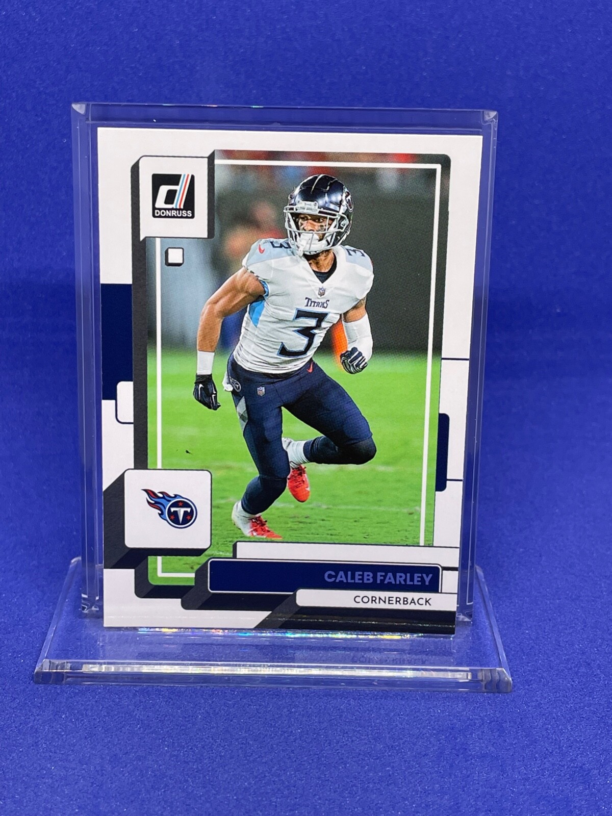 LOT OF (6) 2022 DONRUSS BASE TITANS DUPREE, WOODS, FARLEY & MORE