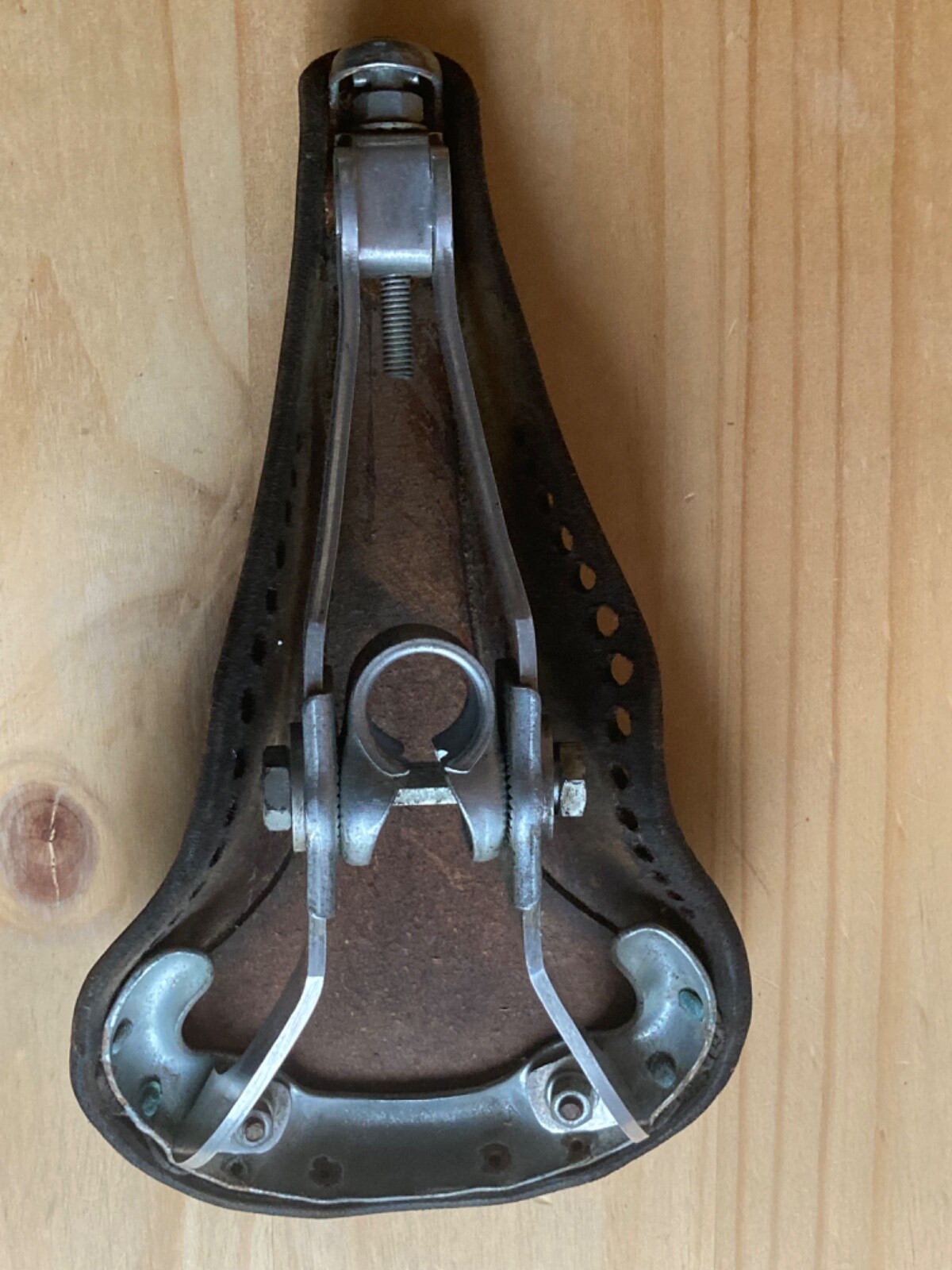 Ideale Type Record 60 Leather Bike Seat Handmade in France Vintage