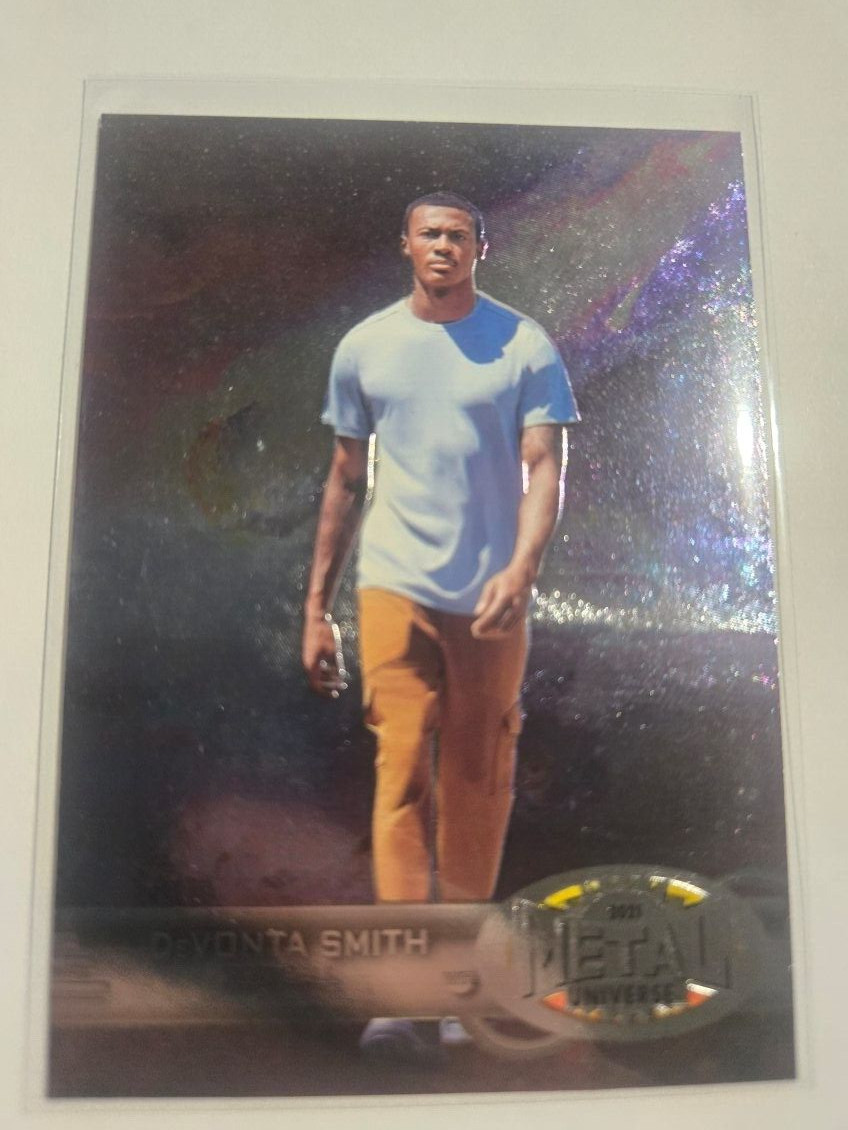 2021 Skybox Metal Universe Champions - 1997-98 Retro #RB-4 Devonta Smith (RC)