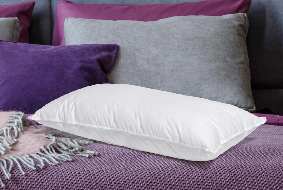 Almohada Herington MicroFibre King Foto 2 de 2