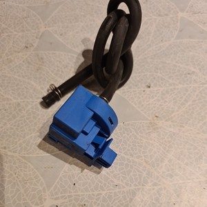 Waschmaschine INDESIT XWD 61452W Druckschalter