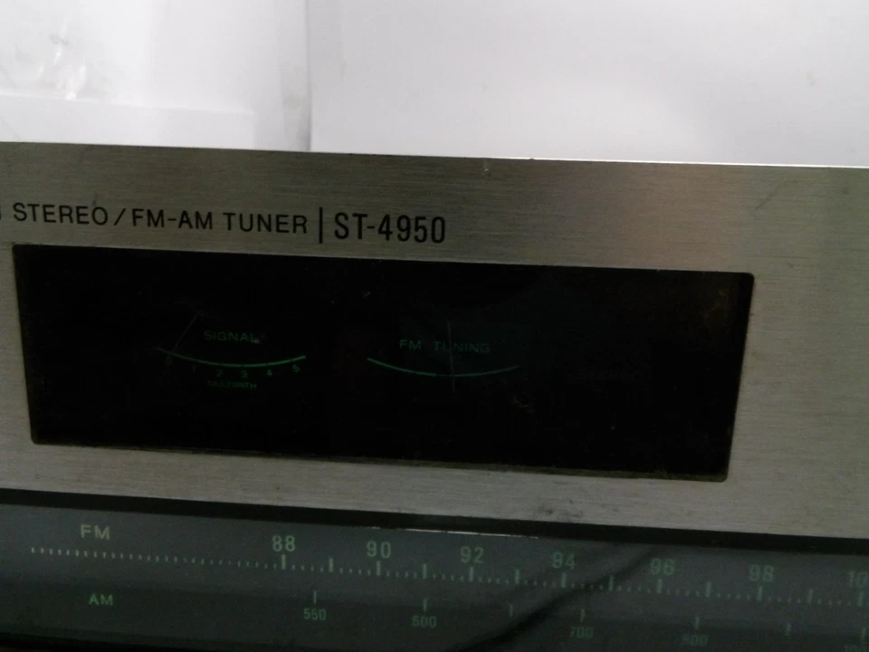 Sintonizador Sony ST-4950 SIN PROBAR, ENCIENDE Foto 4 de 4