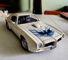1973 Pontiac Firebird Trans AM 1:18 Scale Diecast by Ertl - white