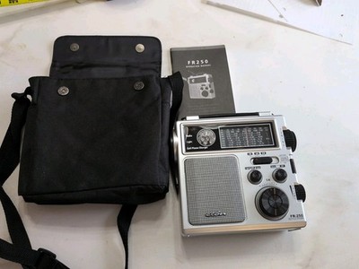 Eton FR-250 AM/FM/Short Wave DX Radio W/ Light/Siren/Crank White Works