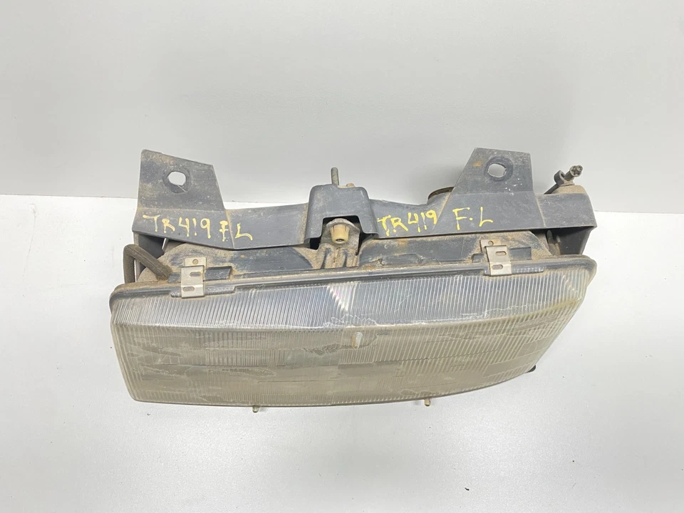 FARO DELANTERO IZQUIERDO CHEVROLET CORSICA 1990-1996 OEM, 114-00183C Foto 2 de 4