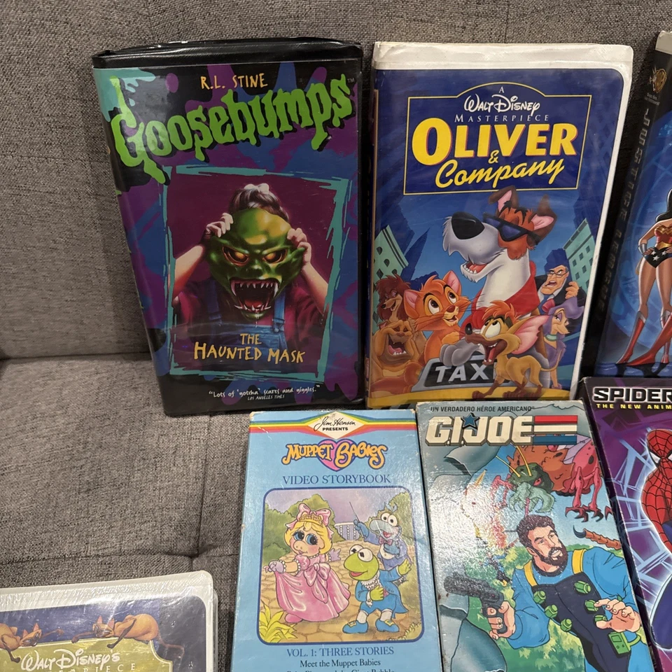 VINTAGE 80S-90S CARTOON VHS TAPES LOT Goosebumps Disney Go Joe POWER RANGERS - Image 2 of 4