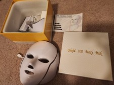 SDKWDH Led Face Mask Light Therapy, Red Light Therapy for Face, 7-1 Colors LED