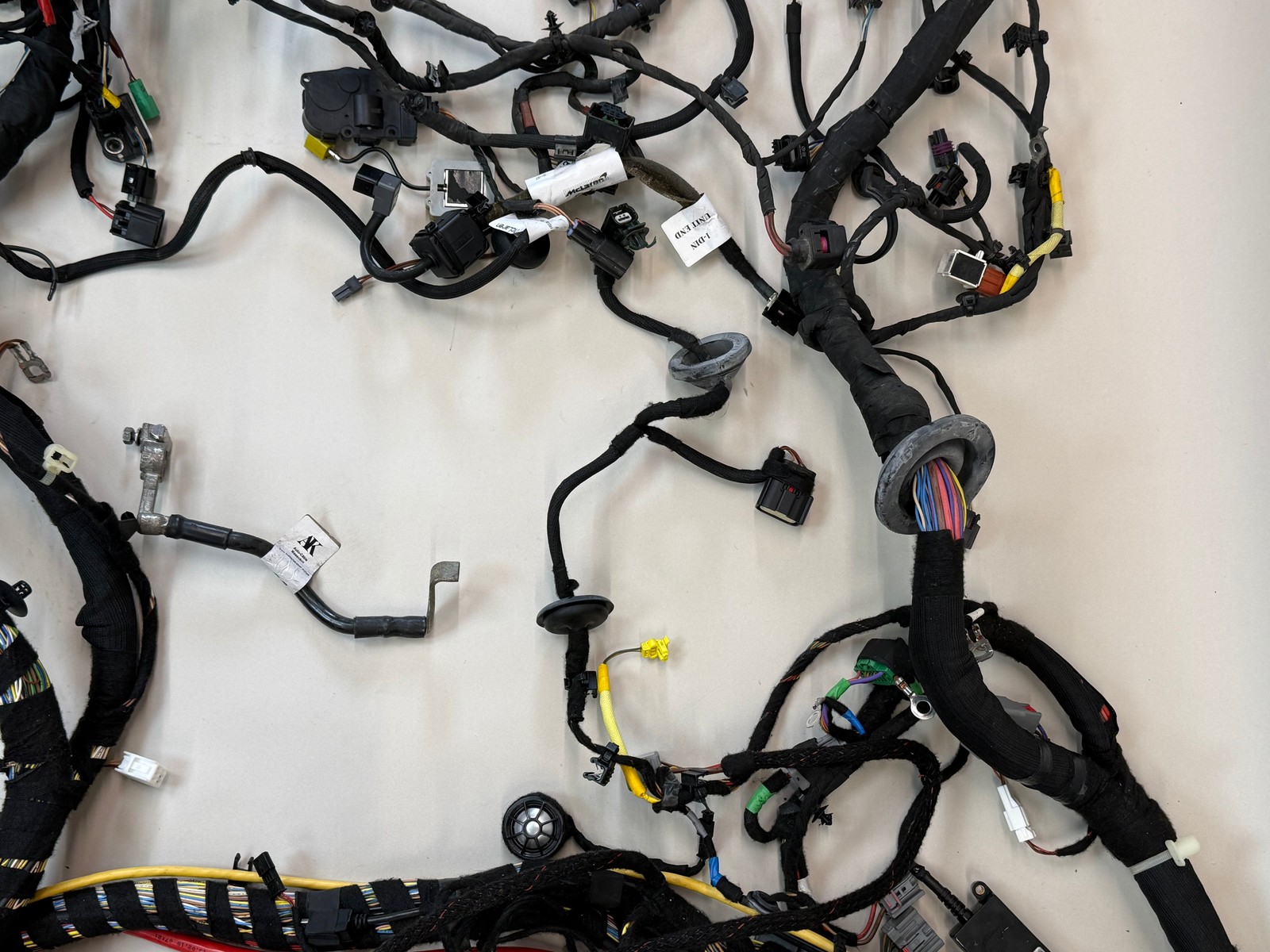 McLaren 570S 2016-2021 LEFT Wiring harness P/N 13M1612SP
