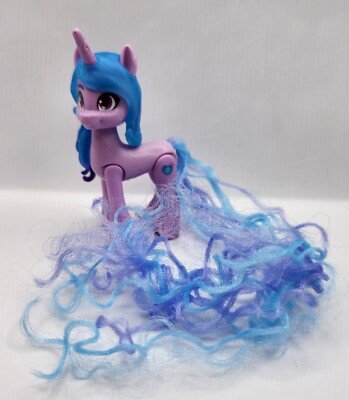 My Little Pony G5 ''IZZY MOONBOW'' (Celebration Tails) 3'' New Generation